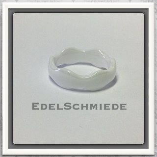Edelschmiede925 Keramikring weiß mit gewelltem Rand -...