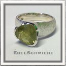 Edelschmiede925 edler matter Ring mit dreieck. Grossular...