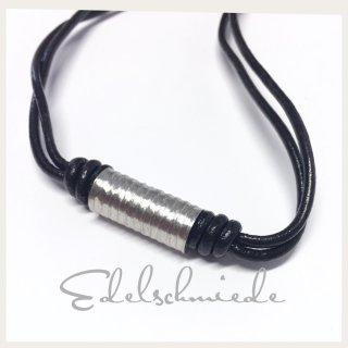 Edelschmiede925 Lederband 2reihig schwarz mit Edelstahl Zylinder 50 -55 cm