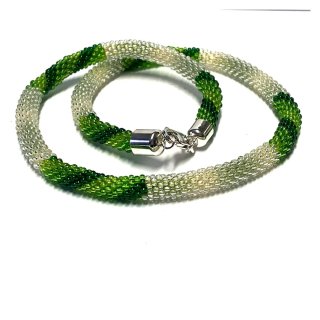 tolle Häkelkette grün farbverlauf mit 925 Silber Verschluß 50 cm Handarbeit