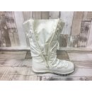 s.Oliver Mädchen Winterstiefel weiß mit Zierschnürung und Reißverschluss