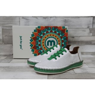 Manitu Damen Sneaker weiß mit grünen Senkeln und grün abgesetzter Laufsohle