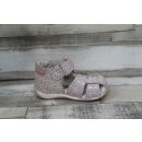 Primigi Mädchen Sandale rosa-silber mit Klettverschluss, Fersen- und Zehenbereich geschlossen